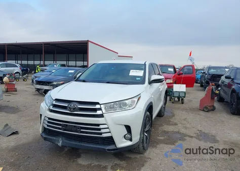 2019 Toyota Highlander Le Plus from USA, damaged, VIN 5TDZZRFH2KS306390